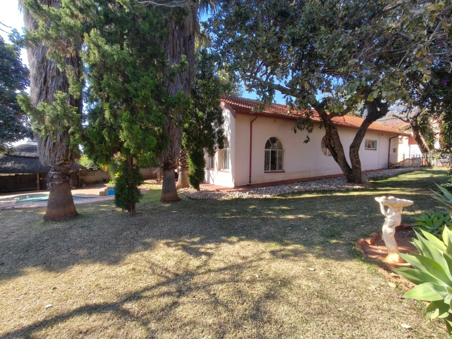 To Let 3 Bedroom Property for Rent in Safari Gardens North West
